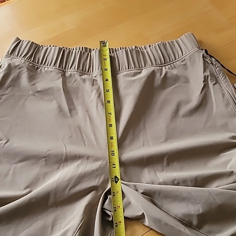 ALO Yoga Repetition Pant - Picture 7 of 13